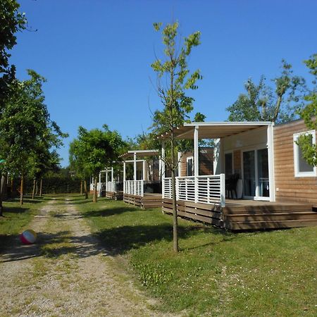 Albatross Mobile Homes On Camping San Francesco Duna Verde Exteriér fotografie